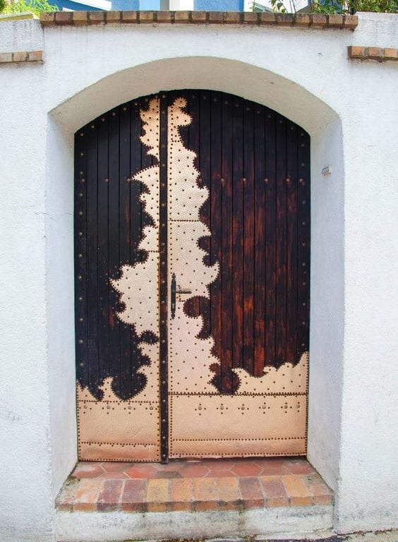 Filtered photography of closed gate