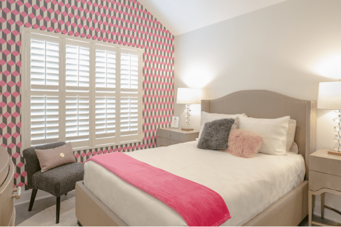 GUEST ROOM PINK