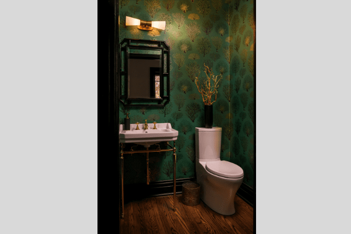 powder room